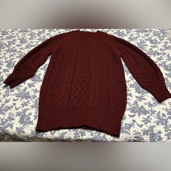 Sweaters - NWOT Red Sweater Dress size S